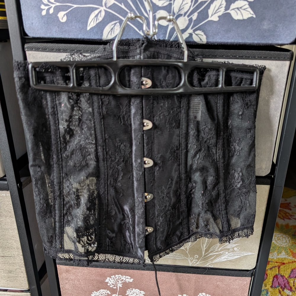 Tesa Black Lace Corset Sz. 34